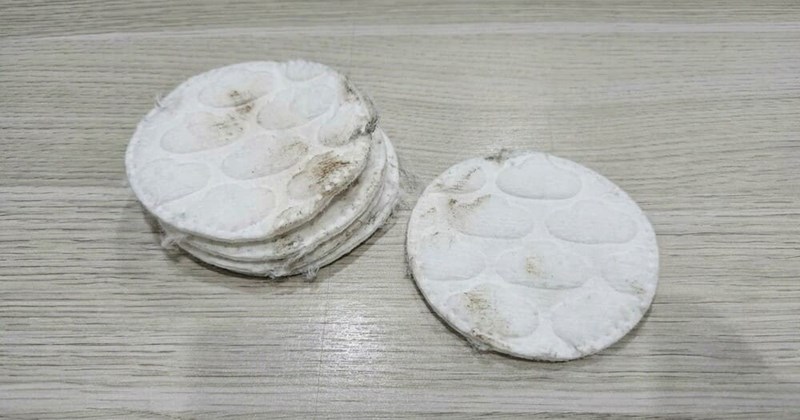 4 sai lầm khiến bông tẩy trang nhiễm khuẩn