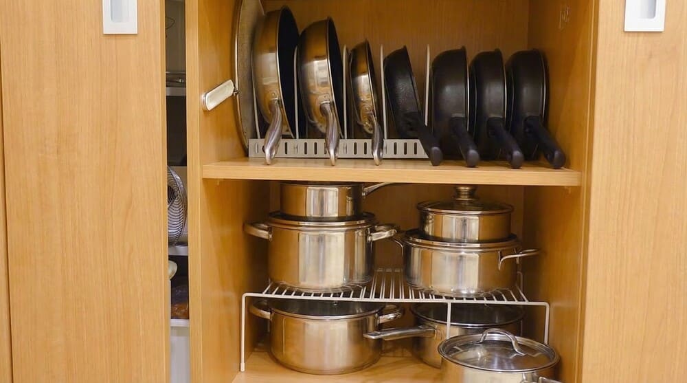 Scientific kitchen area arrangement will help housewives save time cleaning and cooking. Photo: Tuan Dat