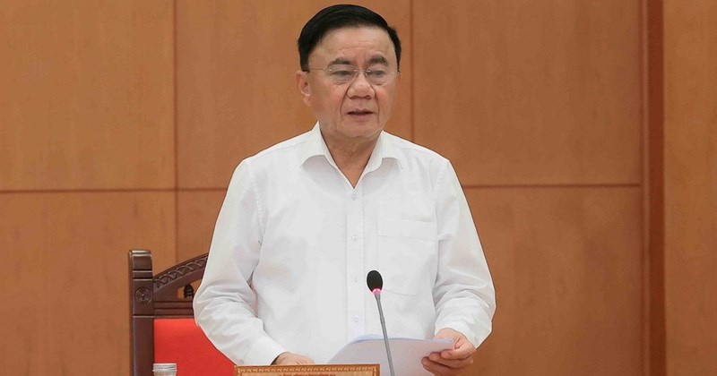 Bộ Chính trị yêu cầu ổn định nguồn cung, giá nhiên liệu