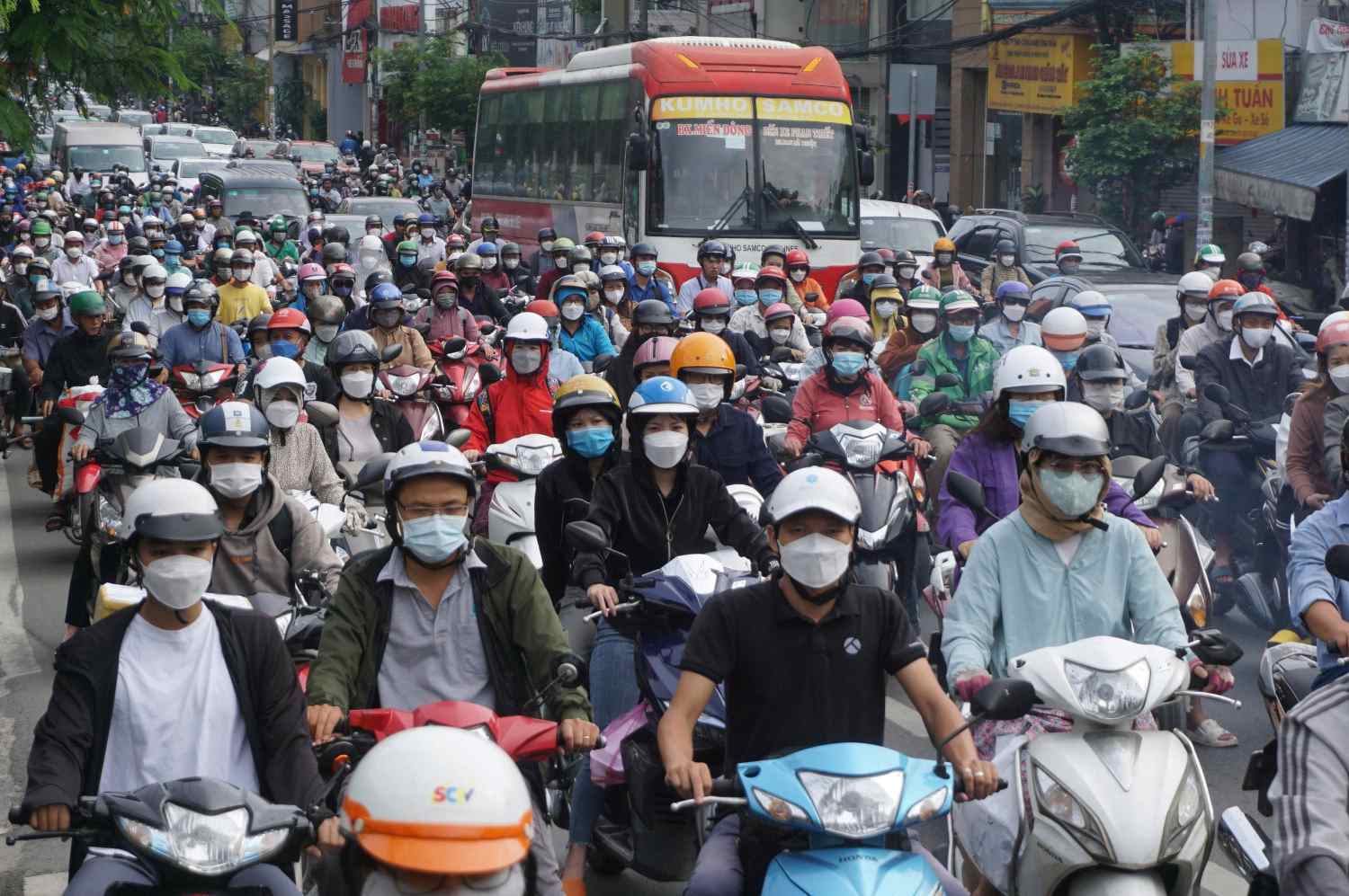 南部地方の天気は晴れを維持。写真:ミン・クアン