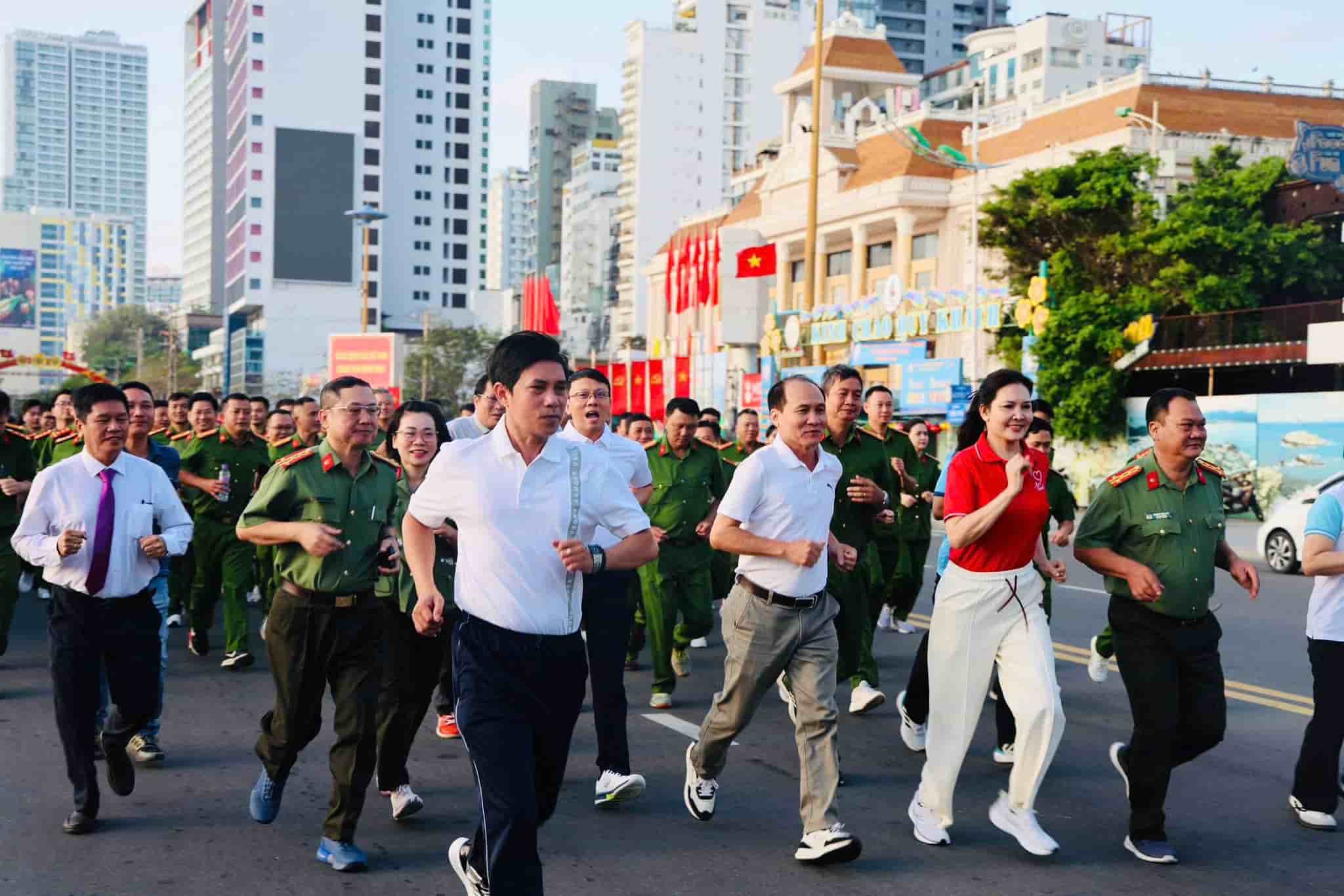 Cơ quan chức năng tỉnh Khánh Hòa hưởng ứng