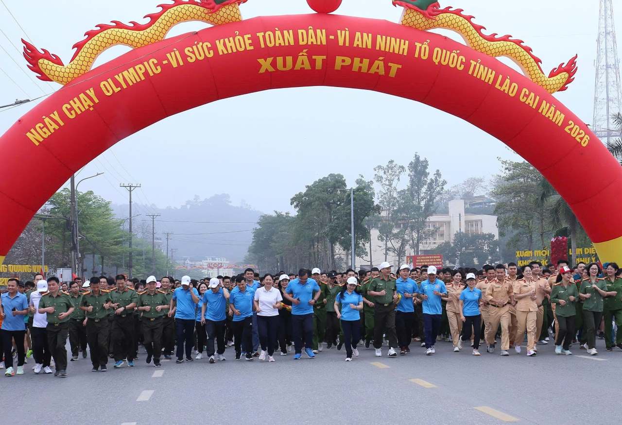Phường Yên Bái thu hút gần 4.000 người tham gia ngày chạy