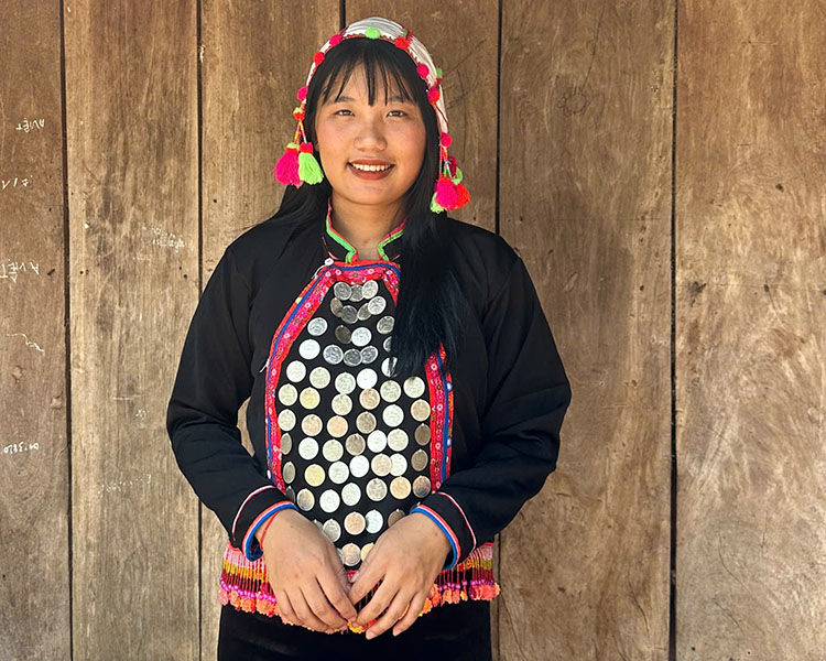 Teacher Ly Mi Le, Si La ethnicity, elected as a delegate to the 16th National Assembly. Photo: NVCC