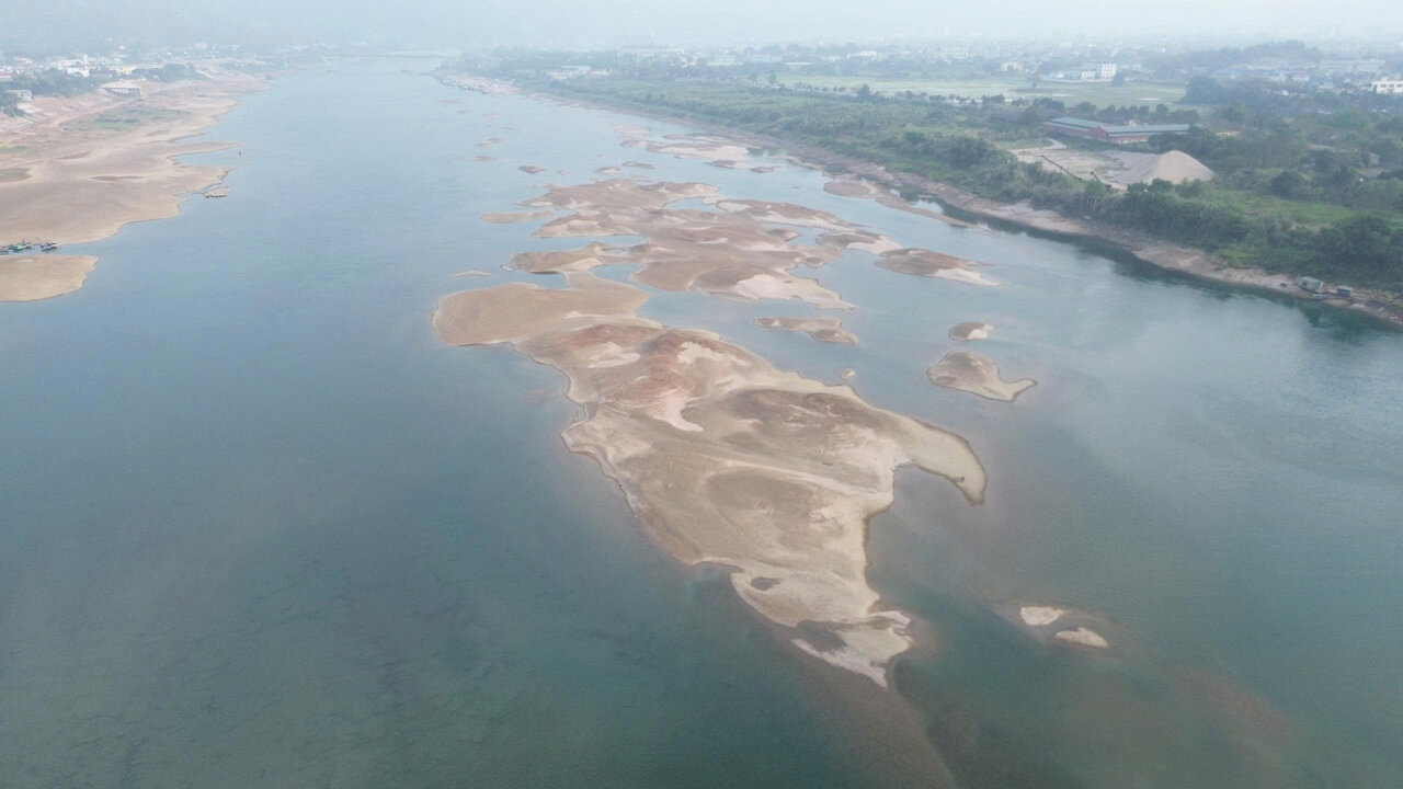Hoa Binh Lake has a water level of 115.92m. Photo: Minh Nguyen