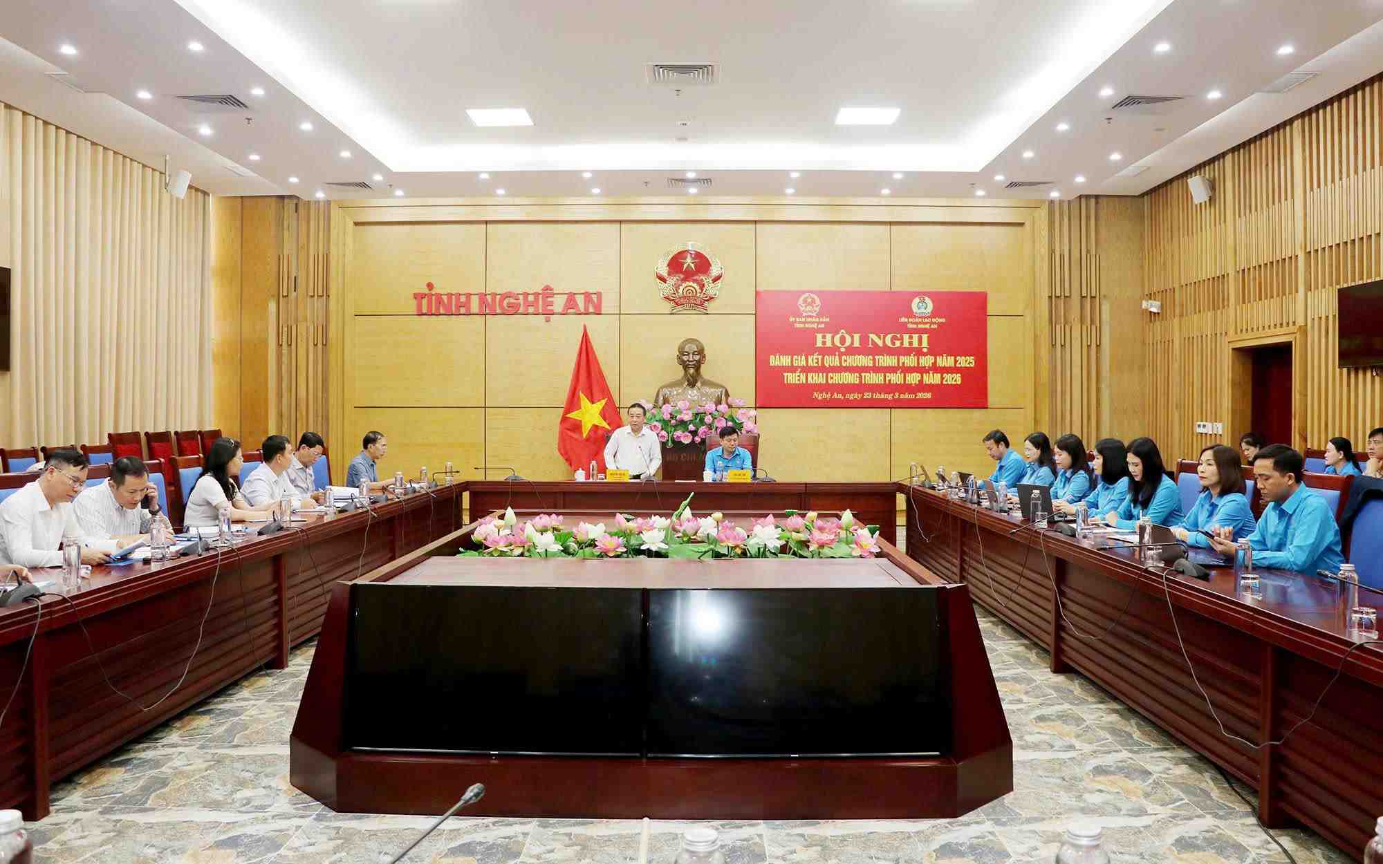 Toàn cảnh chương trình. Ảnh: Hải Dương