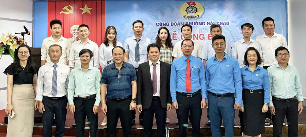 Hai Chau Ward Trade Union, Da Nang established a new grassroots trade union with 117 union members. Photo: Hai Chau Trade Union.