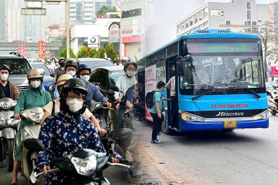 Experience going to work during rush hour: Public transport or personal motorbike