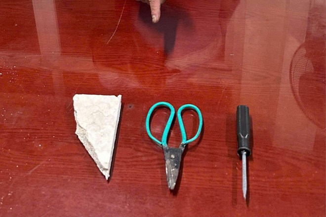 Bắt giữ đối tượng đập kính ô tô, trộm 95 triệu đồng tại Quảng Ninh