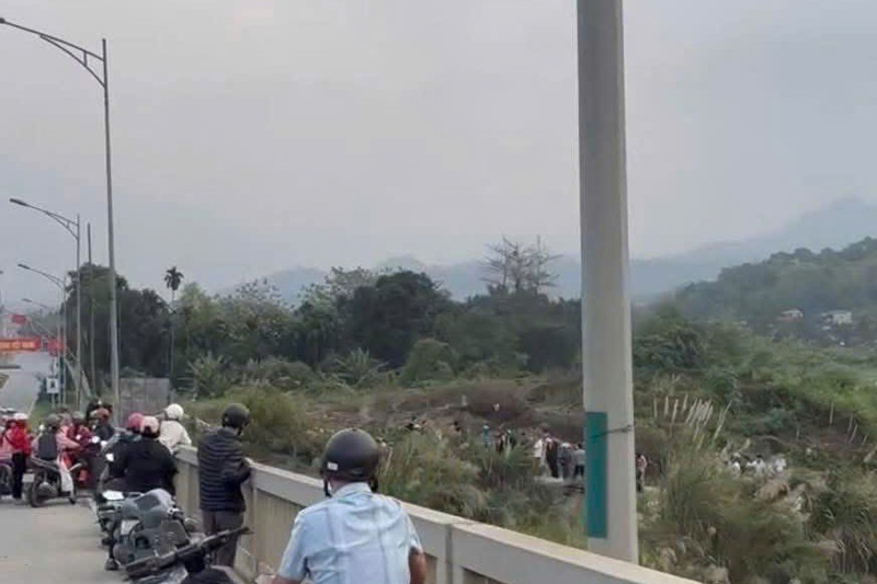 男性の遺体が発見された場所。写真:住民提供