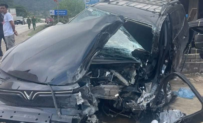 Scene of the traffic accident on National Highway 6. Photo: Provided by unit