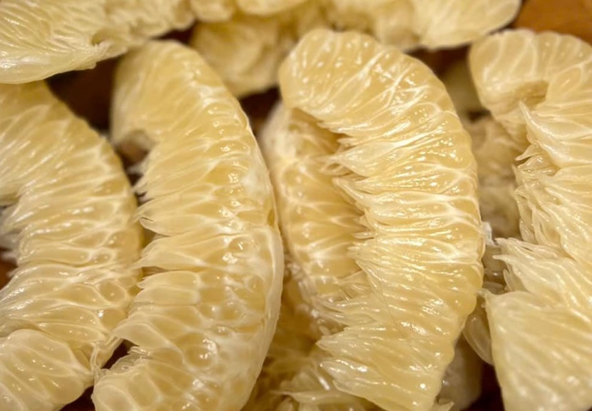 Grapefruit is a fruit that can effectively support liver detoxification. Photo: Kieu Vu