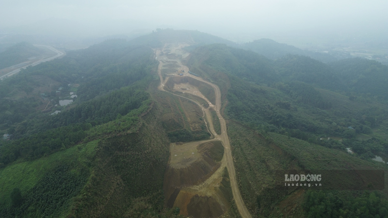 Toàn cảnh mỏ apatit của hóa chất Đức Giang tại Lào Cai. Ảnh: Đinh Đại