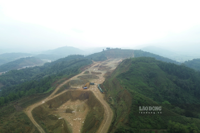 Mỏ apatit này có thời hạn 6 năm, từ năm 2020 đến 2026. Ảnh: Đinh Đại 