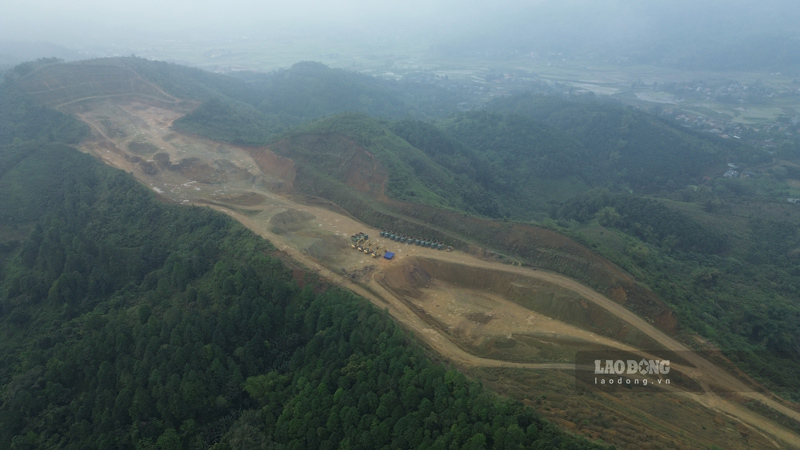 Mỏ khoáng sản đã dừng hoạt động. Ảnh: Đinh Đại