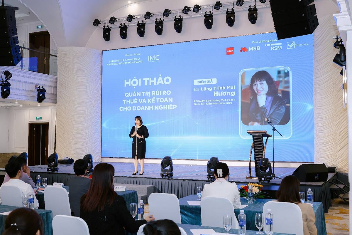 Hội thảo có sự tham gia của nhiều chuyên gia đến từ Hiệp hội Kế toán Công chứng Anh Quốc, công ty kiểm toán RSM,…Ảnh: ROX