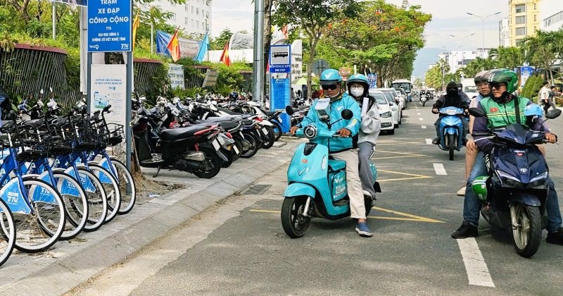 Đà Nẵng: Người dân mong chờ xe buýt không khói, không ồn