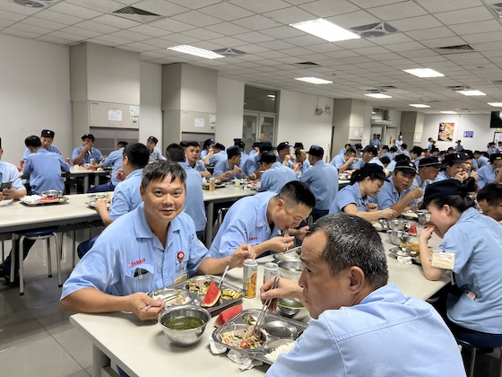 Through organizing well the 2025 Trade Union Meal program, the Trade Union organization has propagated to union members and workers to understand the role and position of the Vietnam Trade Union. Photo: Kieu Vu