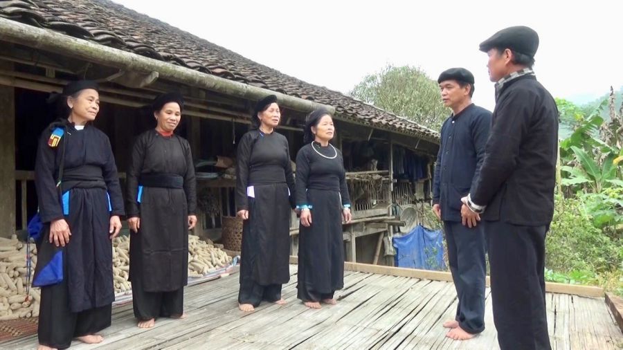 Luon Coi melodies are associated with the culture of Pac Nam people. Photo: Lam Thanh