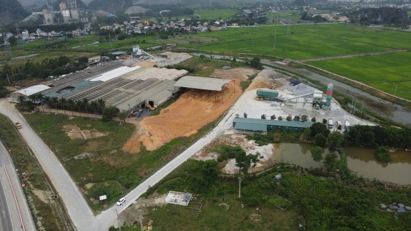 Đến thời điểm kiểm tra, Công ty Toàn Thắng Ninh Bình vẫn chưa hoàn thành việc xây dựng toàn bộ các hạng mục công trình theo Giấy chứng nhận đầu tư đã được cấp có thẩm quyền phê duyệt. Ảnh: Nhóm PV