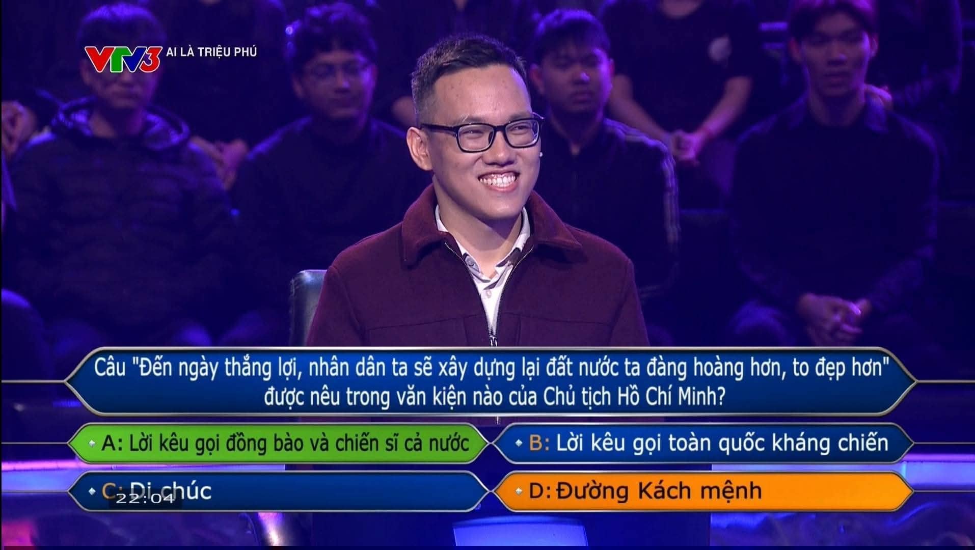 Người chơi Nguyễn Trường Giang (33 tuổi, đến từ Hà Nội) đã chạm đến câu hỏi số 15 của chương trình “Ai là triệu phú” phát sóng tối 24.3. Ảnh cắt từ video