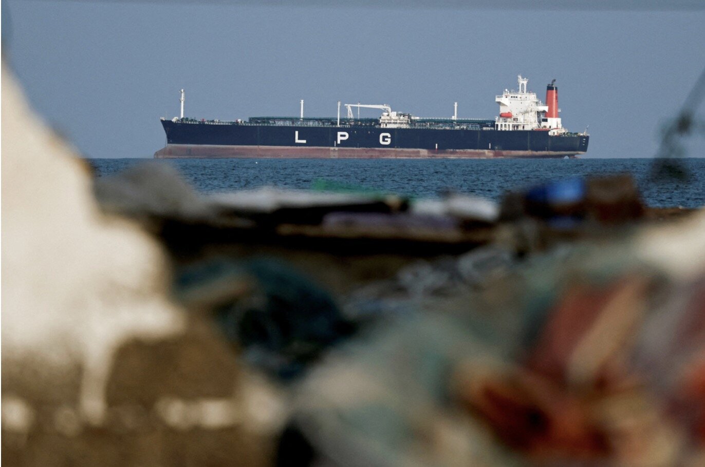 A tanker in the Strait of Hormuz amid US and Israeli attacks on Iran. Photo: Xinhua