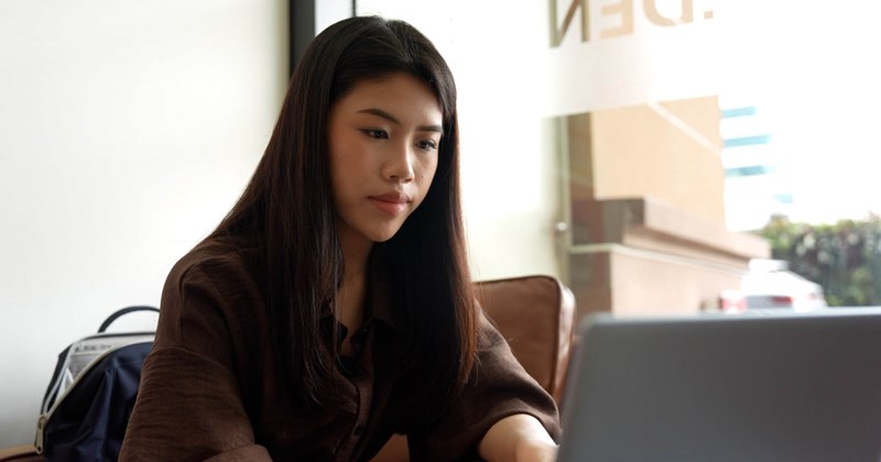 Giới trẻ học cách vượt "khủng hoảng định hướng" bằng trải nghiệm
