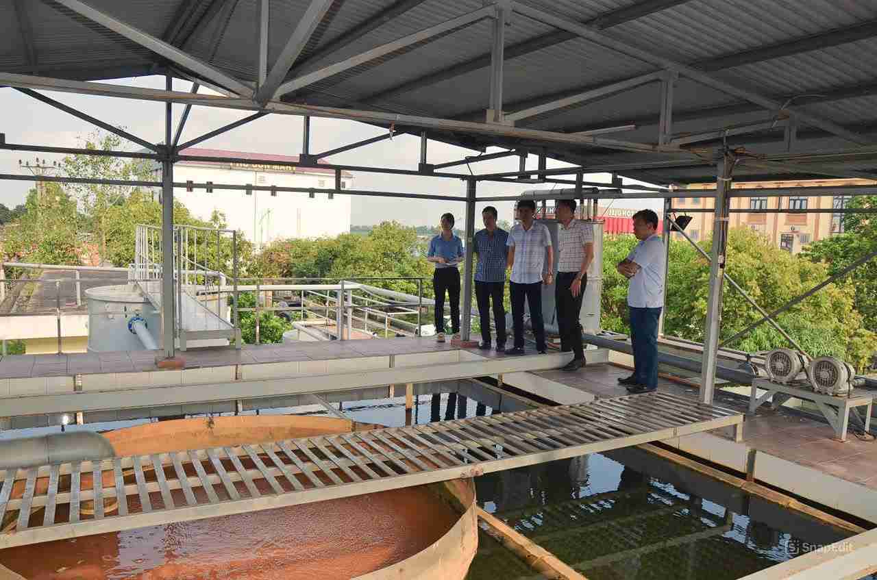 Đoàn công tác kiểm tra đột xuất nguồn nước sạch tại Hưng Hà