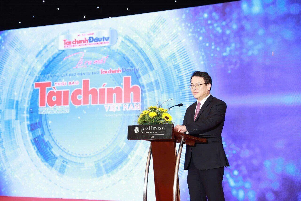 Deputy Minister of Finance Tran Quoc Phuong attended and delivered a directive speech at the ceremony. Photo: Duc Thanh.