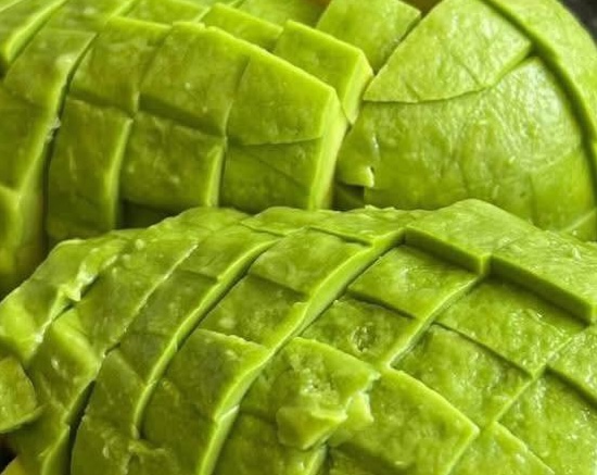 Avocado is one of the sources of potassium supplementation. Photo: Kieu Vu