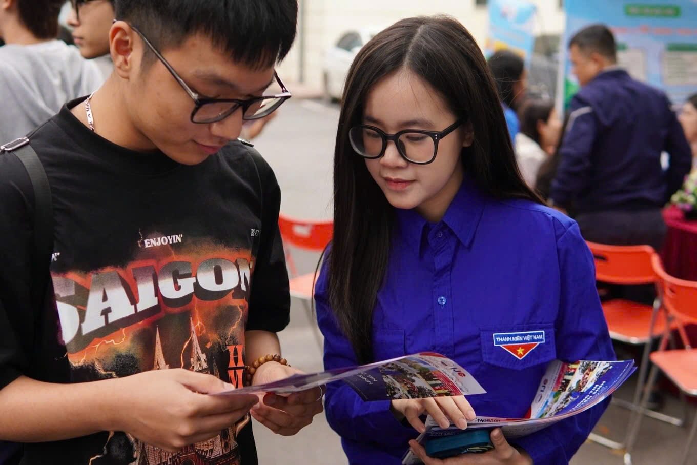 Đoàn viên, thanh niên tham gia lan tỏa nội dung tích cực trên không gian mạng. Ảnh: 