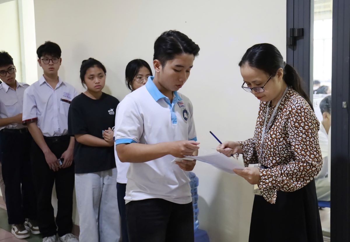 Thí sinh dự thi đánh giá năng lực chuyên biệt đợt 1 của Trường Đại học Sư phạm TPHCM năm 2026. Ảnh: Minh Nguyễn