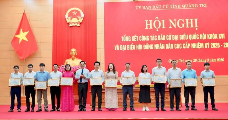 Quảng Trị: Báo Lao Động được khen vì tuyên truyền bầu cử tốt