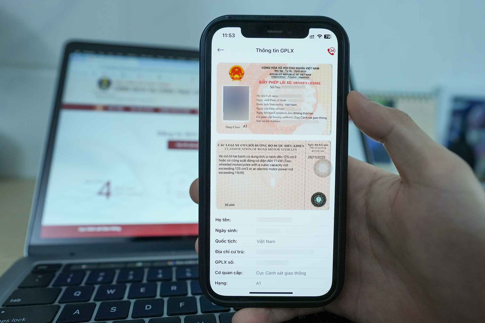 Giấy phép lái xe được tích hợp trên ứng dụng VNeTraffic. Ảnh: Sóng Hữu