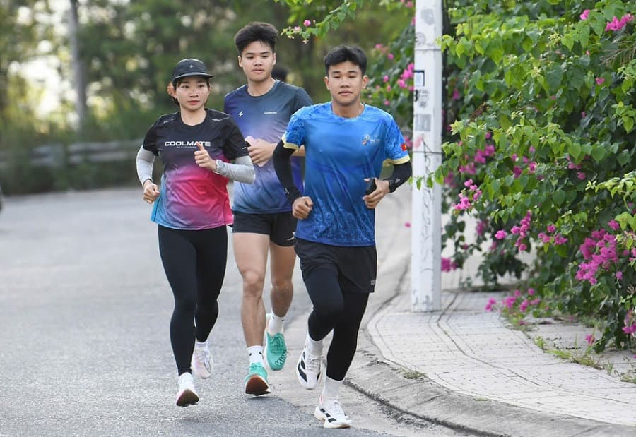 Nguyen Thi Oanh is training in Nha Trang (Khanh Hoa) before official competition. Photo: TPM