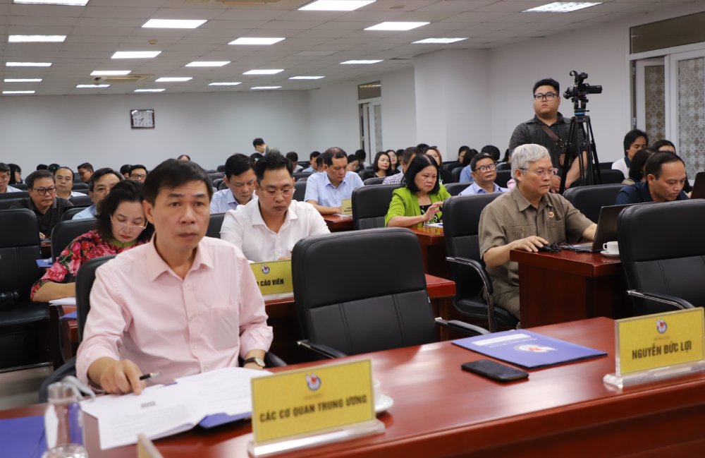 Các đại biểu dự Hội nghị. Ảnh: Ái Vân