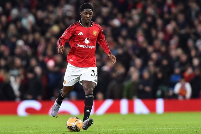 Mainoo hồi sinh dưới bàn tay của Carrick tại Man United.  Ảnh: AFP