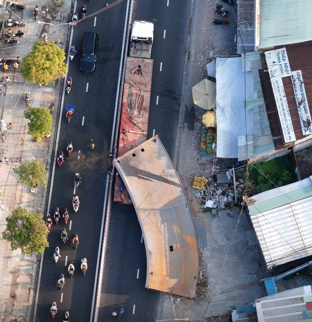 Hiện trường vụ va chạm nhìn từ trên cao. Ảnh: Anh Tú