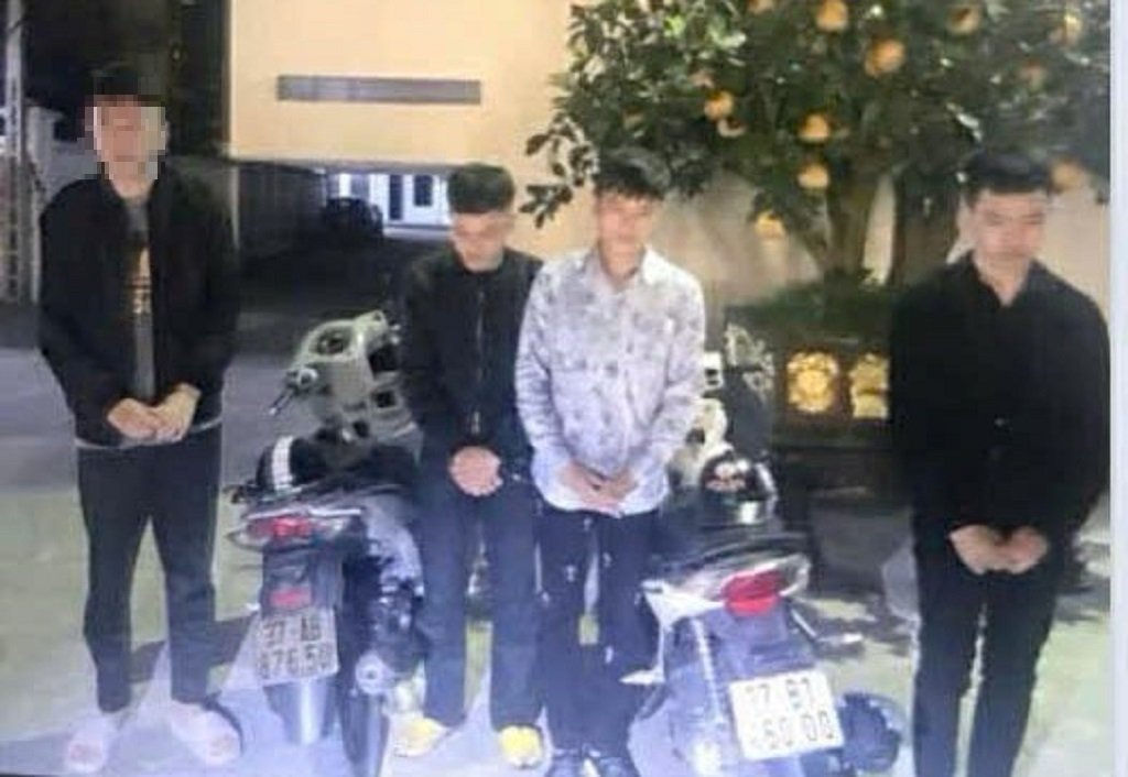 Công an bắt nhóm giả danh “Tổ 373” cưỡng đoạt tiền người đi đường