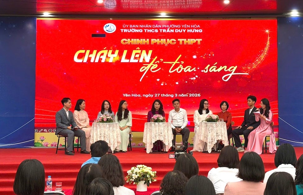 Chương trình “Chinh phục THPT – Cháy lên để tỏa sáng” do Trường THCS Trần Duy Hưng (Cầu Giấy) tổ chức sáng 27.3. Ảnh: Vân Trang