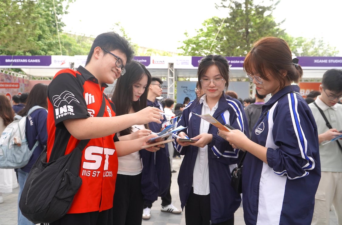 Students studying under the enrollment system are entitled to policy scholarships. Illustrative photo: Tuong Van