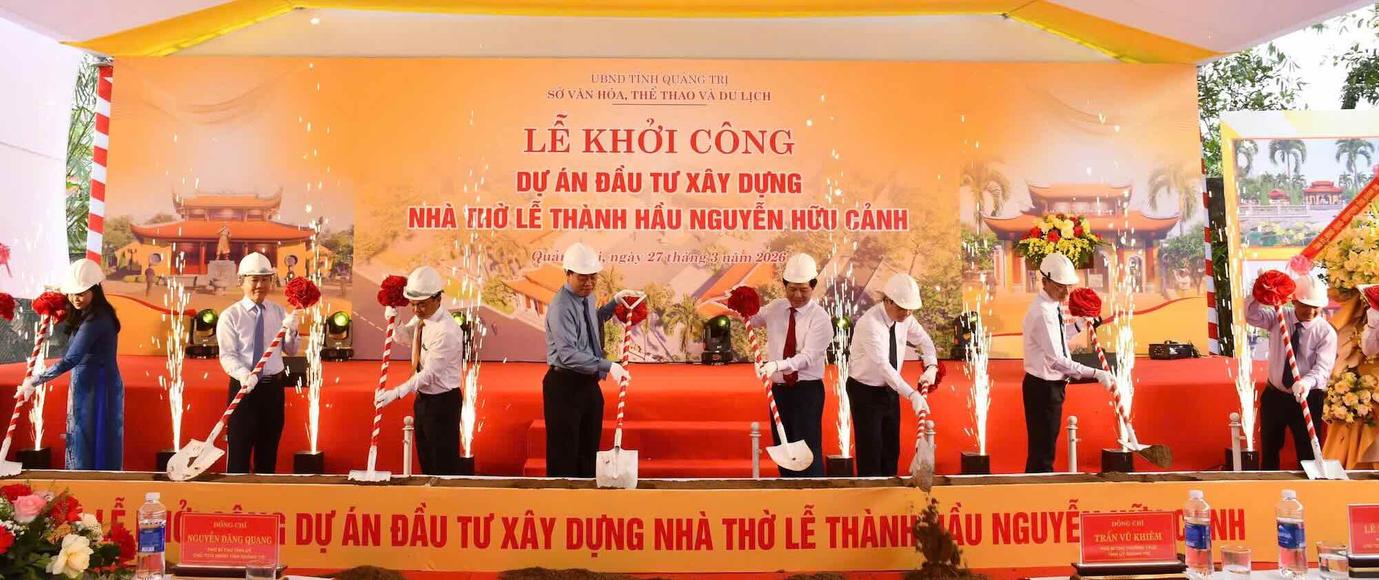 Ceremonia de inauguración de la iglesia Nguyen Huu Canh el 27 de marzo. Foto: Hai Nhu