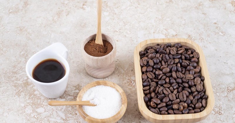 Cà phê nghệ: Lợi ích sức khỏe và lưu ý quan trọng