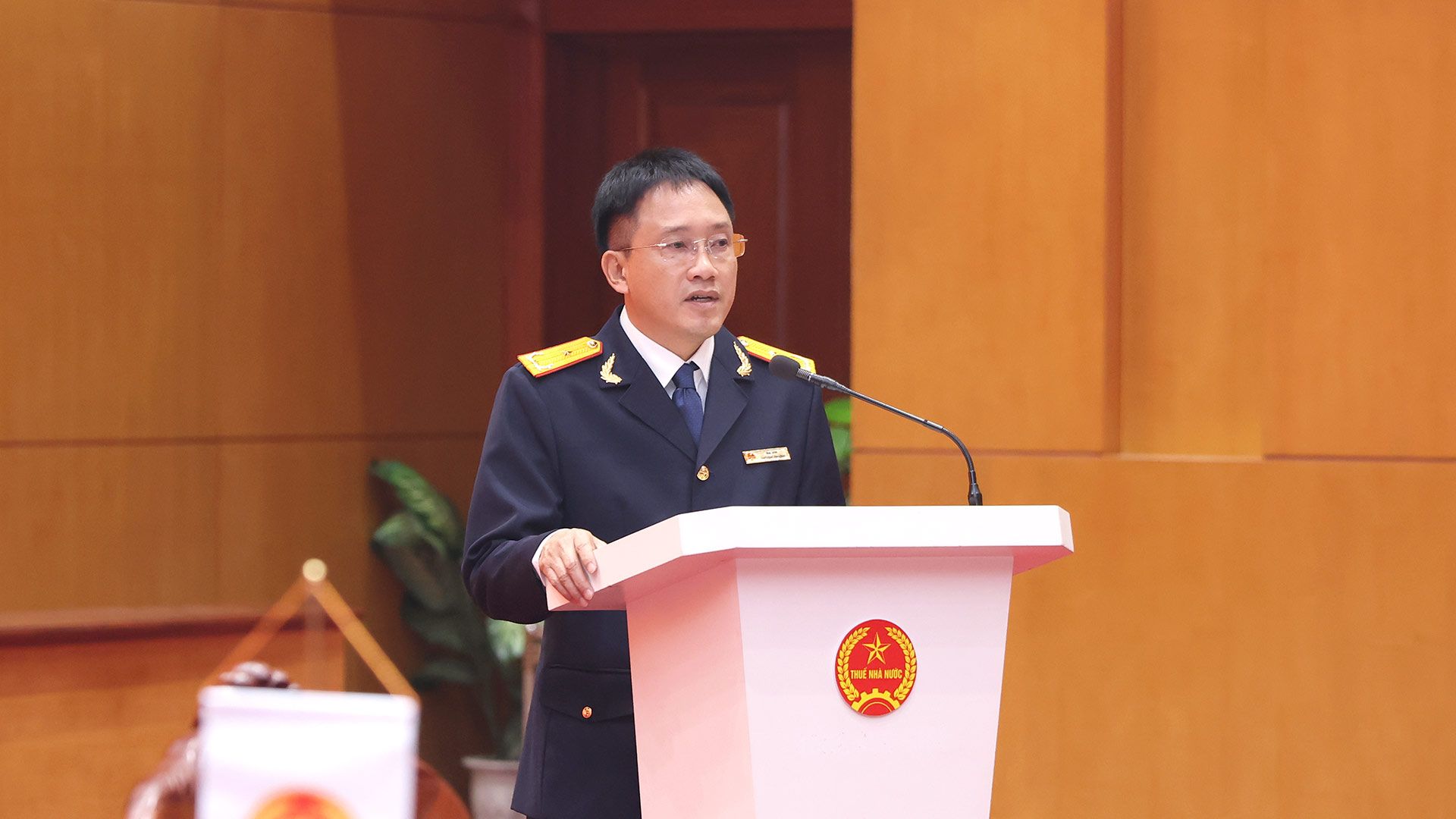 Ông Mai Sơn - Phó Cục trưởng Cục Thuế chia sẻ tại sự kiện. Ảnh: Thu Hạnh