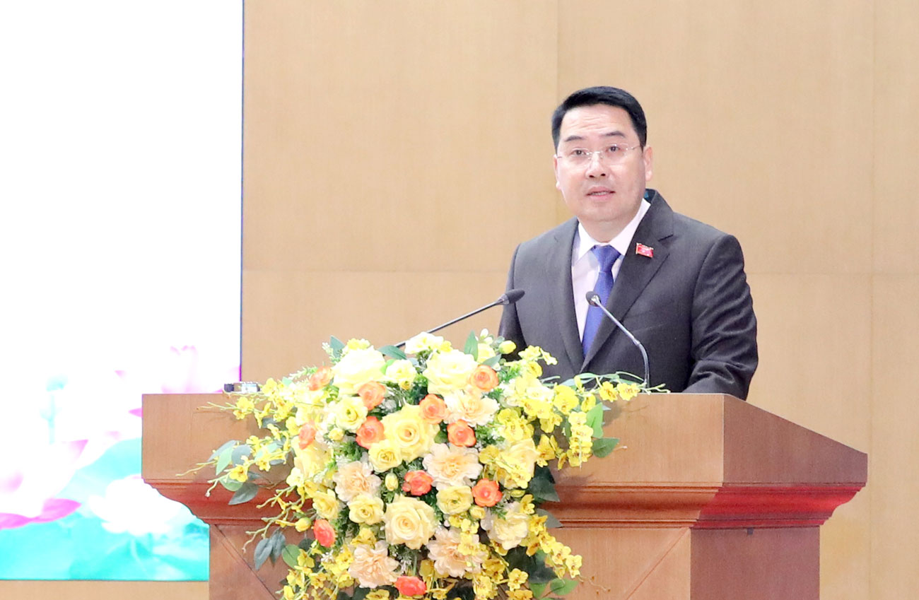 Ông Nguyễn Tuấn Anh - Chủ tịch UBND tỉnh Lào Cai nhiệm kỳ 2026-2031 phát biểu nhận nhiệm vụ. Ảnh: Tiến Lập