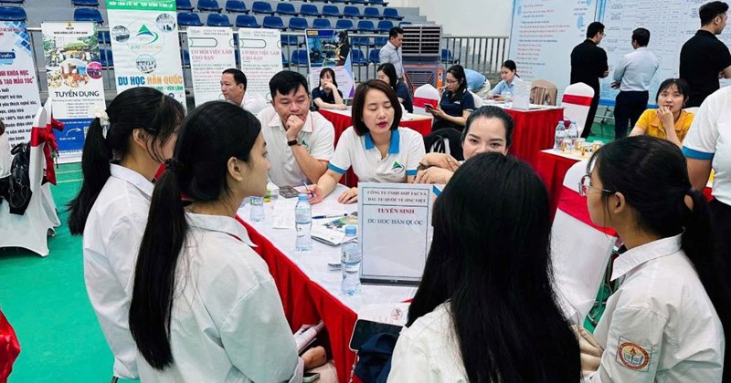 Lắp ráp: Xu hướng mới trên thị trường lao động