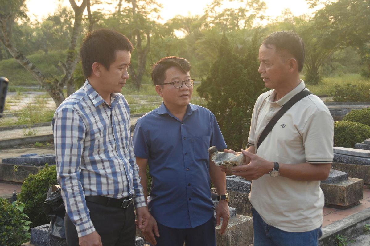 Sau khi hoàn thành việc xác định danh tính cho liệt sĩ, chiếc bi đông được tặng lại để trưng bày ở Bảo tàng Quảng Trị. Ảnh: H.Nguyên