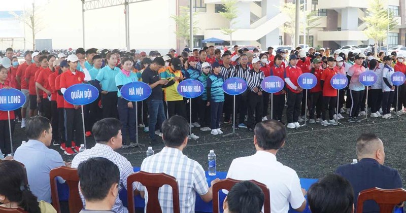 Giải futsal quốc gia chính thức khai mạc tại Cà Mau