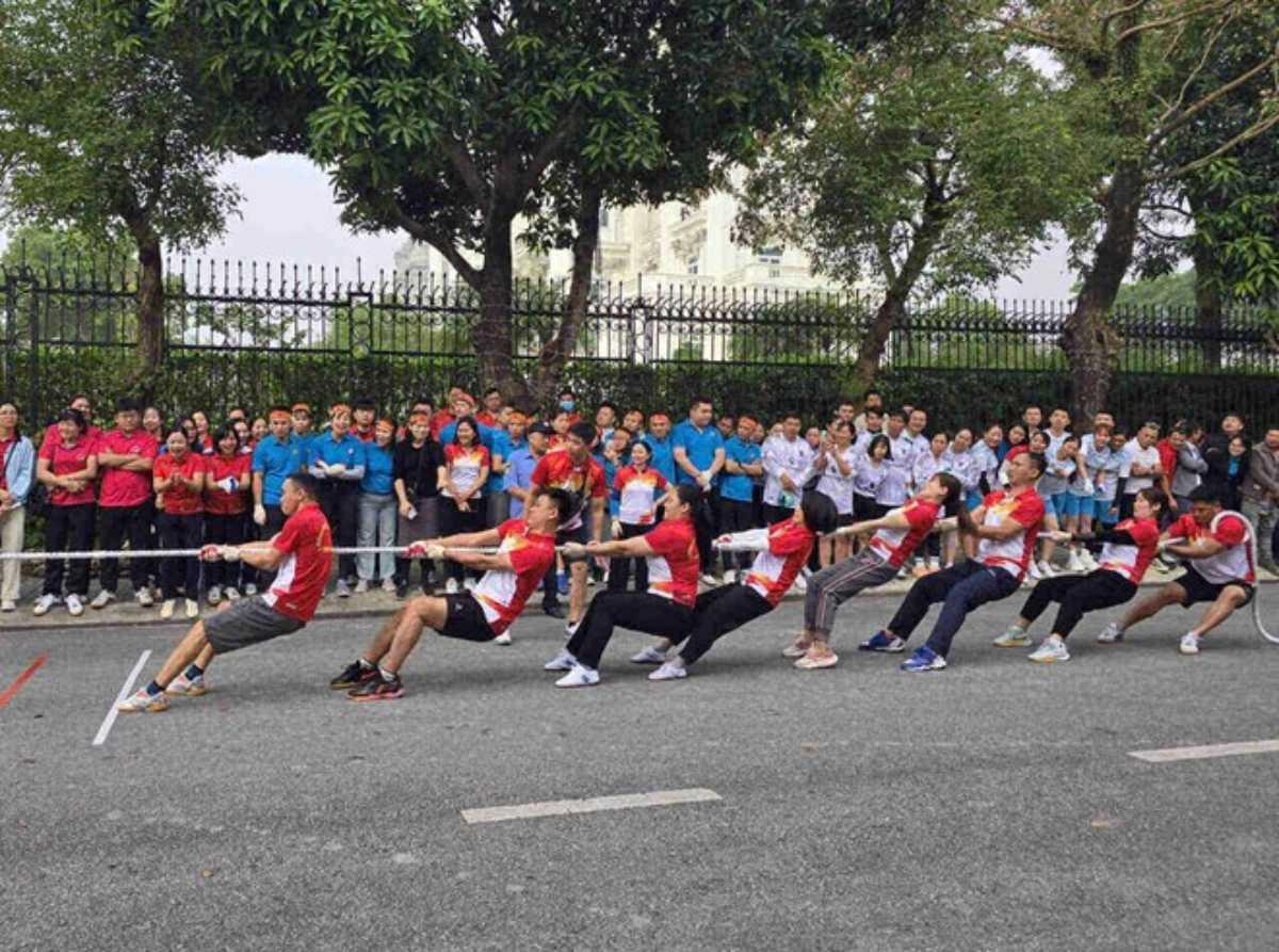 Grassroots trade unions in Ninh Binh organize cultural, artistic, and sports activities among workers and employees. Photo: Nguyen Truong