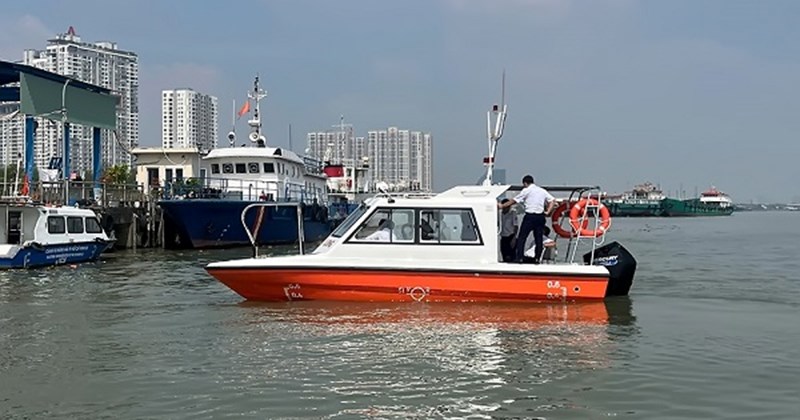 Giá xăng dầu biến động, nhiều đơn vị giảm giá hoa tiêu cho tàu Việt