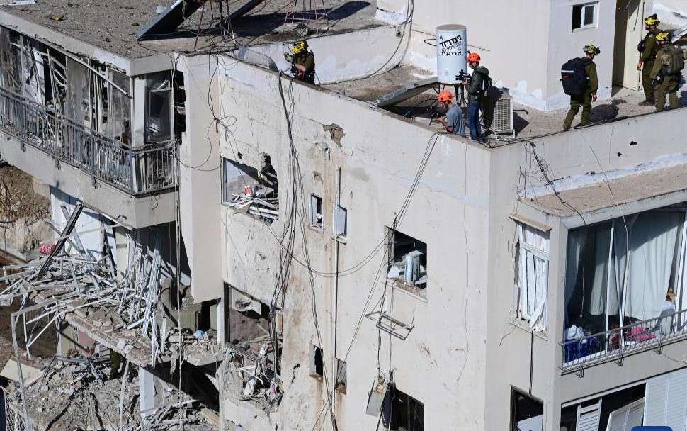 ロシアは紛争勃発以来、イランから約330人の市民を緊急避難させています。写真:新華社